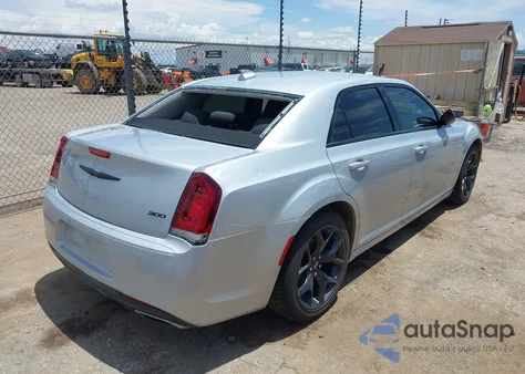 2021 Chrysler 300 Touring из США, поврежденный, VIN 2C3CCAAGXMH602416